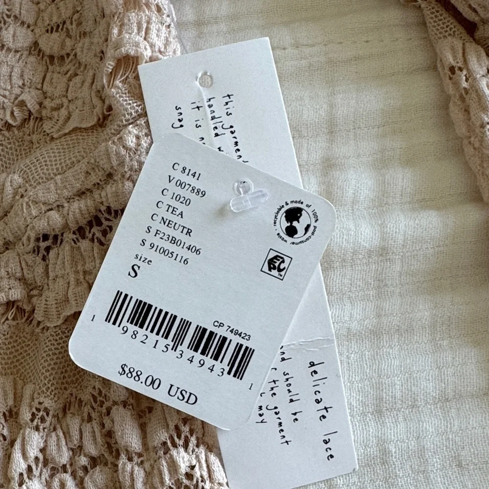 BNWT Free people long sleeve lace bodysuit S